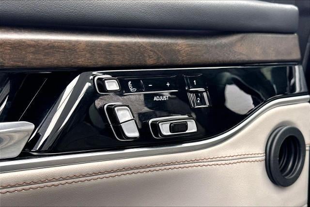 2022 Jeep Grand Wagoneer Series I