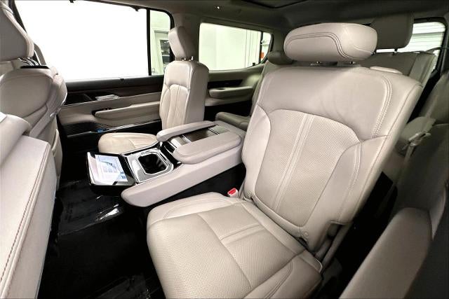 2022 Jeep Grand Wagoneer Series I