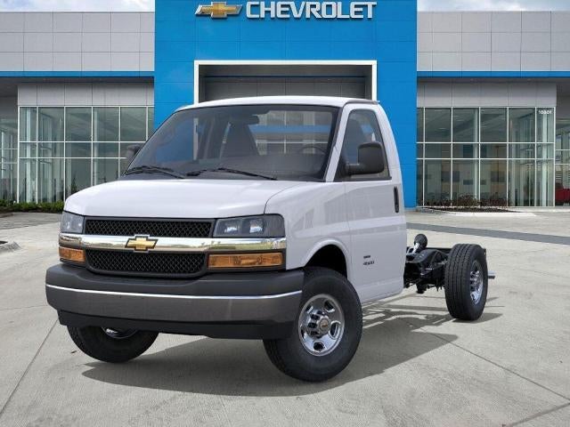 2026 Chevrolet Express Cutaway 3500 Base
