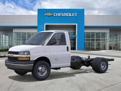 2026 Chevrolet Express Cutaway 3500 Base