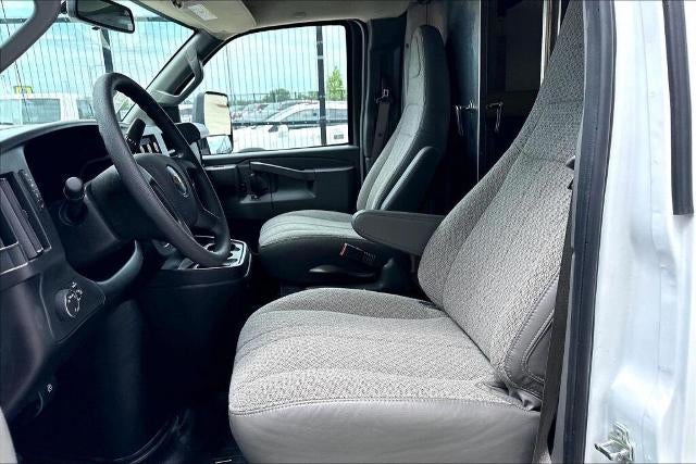 2026 Chevrolet Express Cutaway 3500 Base