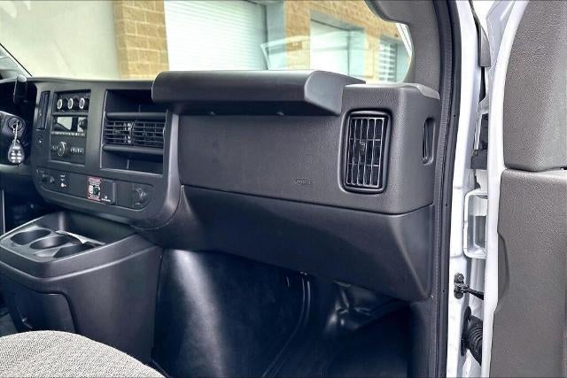 2026 Chevrolet Express Cutaway 3500 Base