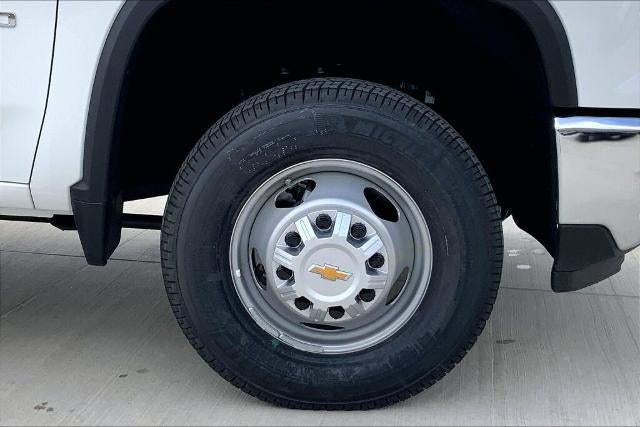 2025 Chevrolet Silverado 3500 HD Chassis Cab Work Truck