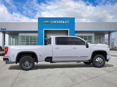 2026 Chevrolet Silverado 3500 HD High Country DRW