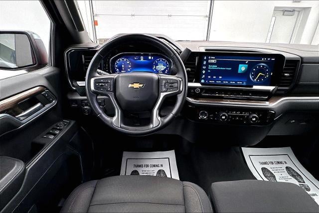 2023 Chevrolet Silverado 1500 LT (2FL)