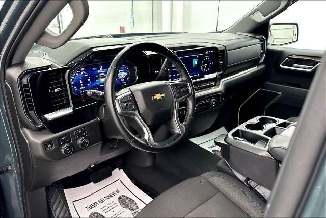 2025 Chevrolet Silverado 1500 LT (2FL)