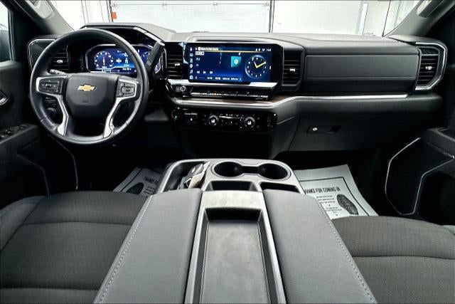 2025 Chevrolet Silverado 1500 LT (2FL)