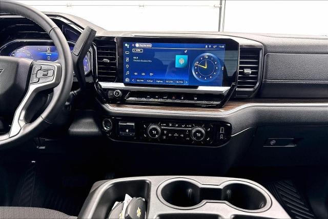 2025 Chevrolet Silverado 1500 LT (2FL)