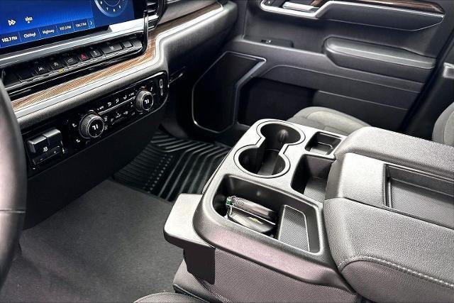 2025 Chevrolet Silverado 1500 LT (2FL)