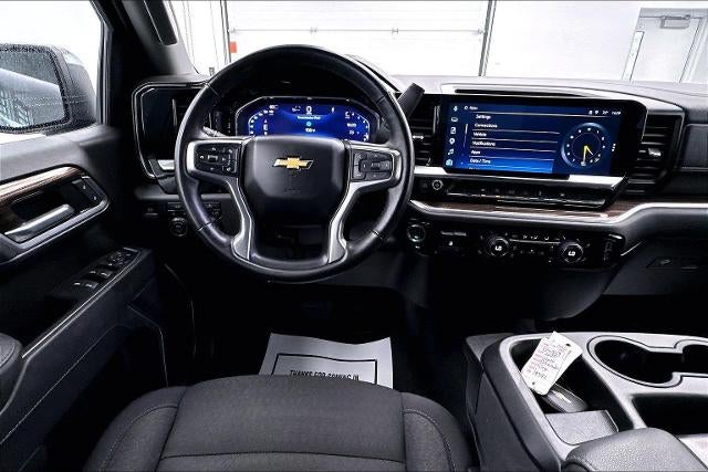 2025 Chevrolet Silverado 1500 LT (2FL)
