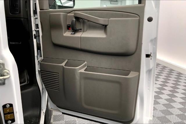 2025 Chevrolet Express Cargo 2500 Base
