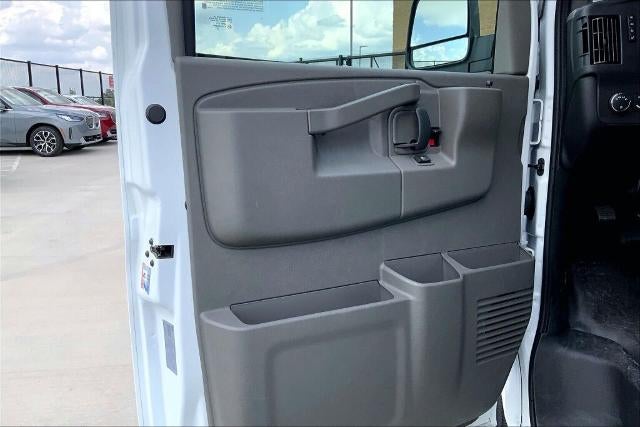 2025 Chevrolet Express Cargo 2500 Base