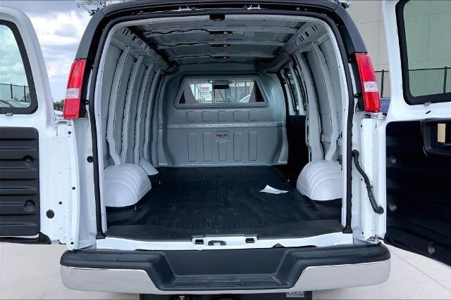 2025 Chevrolet Express Cargo 2500 Base