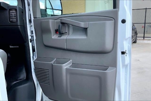2025 Chevrolet Express Cargo 2500 Base