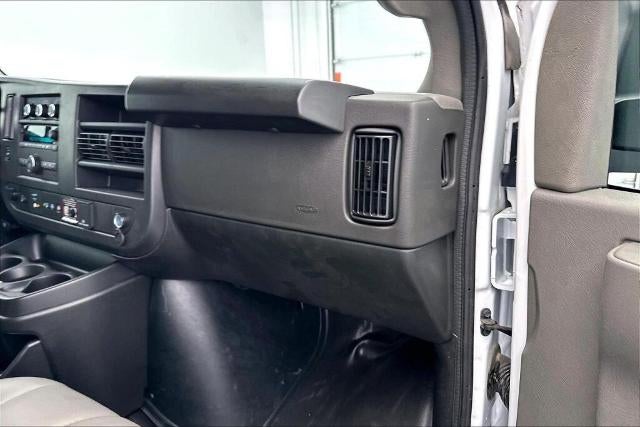 2025 Chevrolet Express Cargo Base
