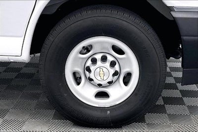 2025 Chevrolet Express Cargo Base