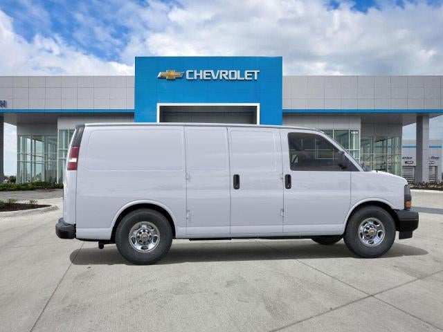 2025 Chevrolet Express Cargo 2500 Base