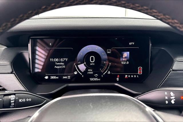2024 GMC Acadia AT4