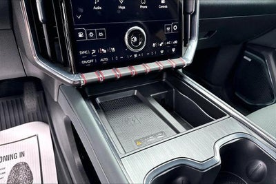2024 GMC Acadia AT4