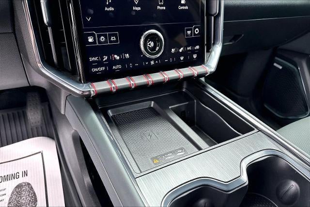 2024 GMC Acadia AT4