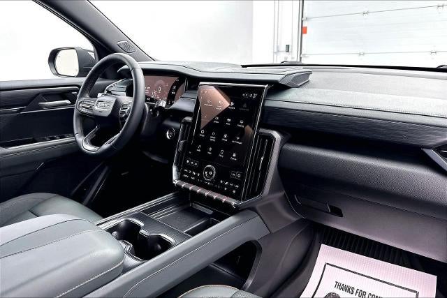 2024 GMC Acadia AT4