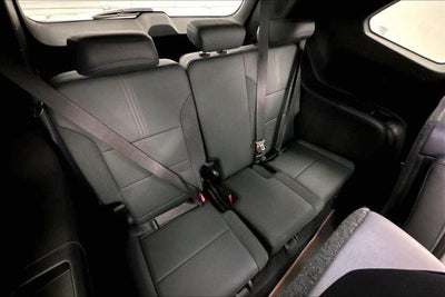 2024 GMC Acadia AT4