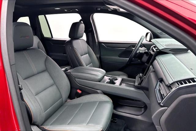 2024 GMC Acadia AT4