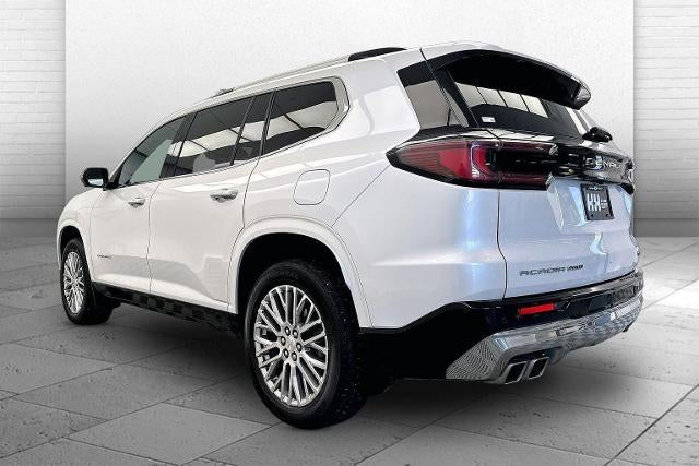 2025 GMC Acadia Denali