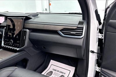 2025 GMC Acadia Denali