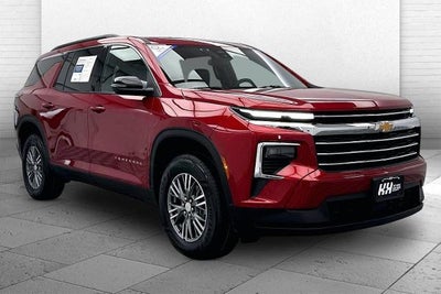 2025 Chevrolet Traverse LT