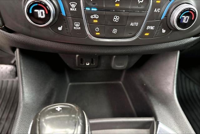 2019 Chevrolet Traverse LT Leather