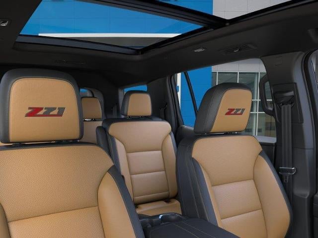 2027 Chevrolet Traverse Z71 - Photo 24