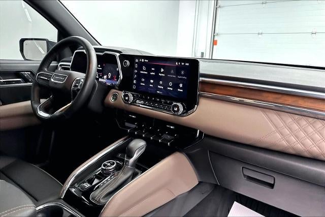 2025 GMC Canyon Denali