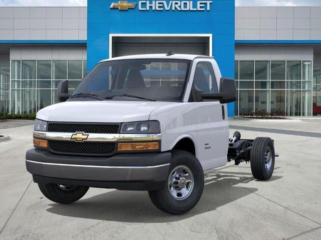 2026 Chevrolet Express Cutaway 3500 Base