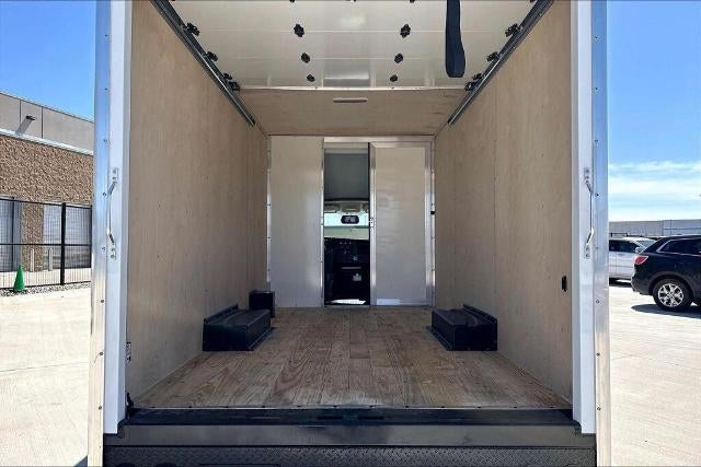 2026 Chevrolet Express Cutaway 3500 Base