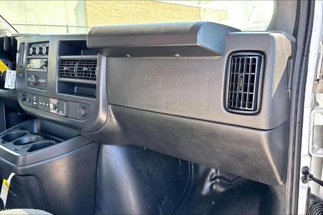 2026 Chevrolet Express Cutaway 3500 Base