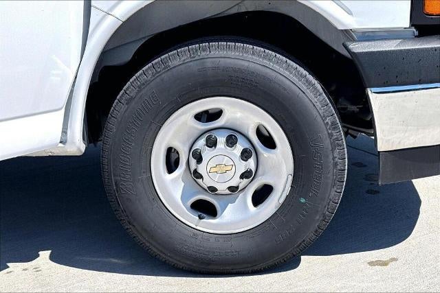 2026 Chevrolet Express Cutaway 3500 Base