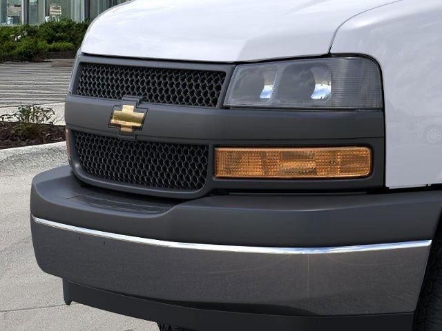 2025 Chevrolet Express Cutaway 3500 Base