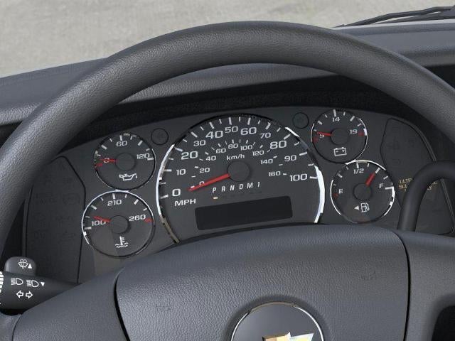 2025 Chevrolet Express Cutaway 3500 Base