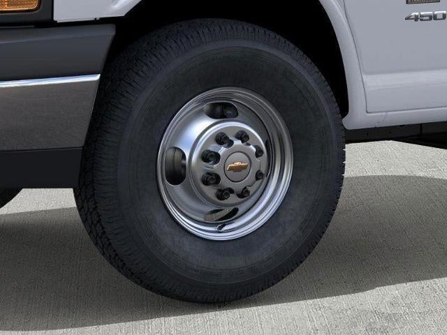 2025 Chevrolet Express Cutaway 3500 Base