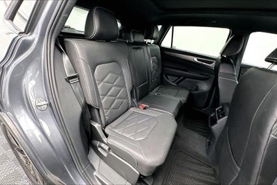 2024 Volkswagen Atlas Cross Sport 2.0T SE w/Technology