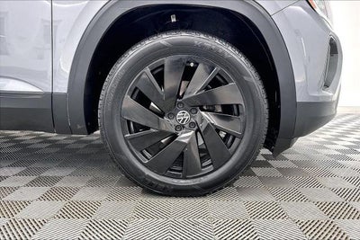 2024 Volkswagen Atlas Cross Sport 2.0T SE w/Technology