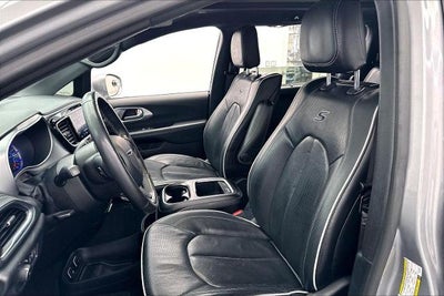 2020 Chrysler Pacifica Hybrid Limited