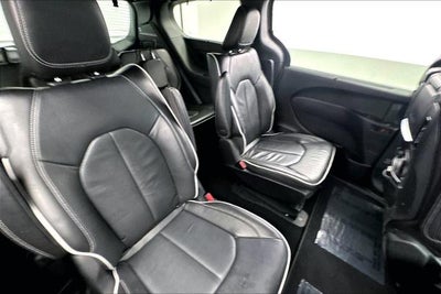 2020 Chrysler Pacifica Hybrid Limited