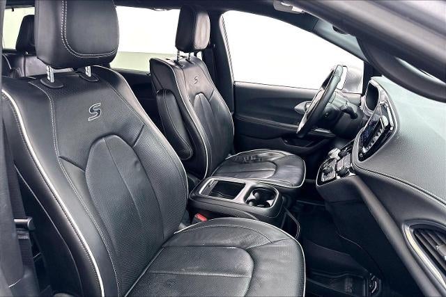 2020 Chrysler Pacifica Hybrid Limited