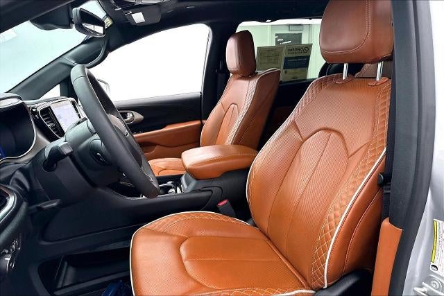 2024 Chrysler Pacifica Pinnacle