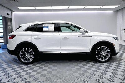 2022 Lincoln Nautilus Reserve