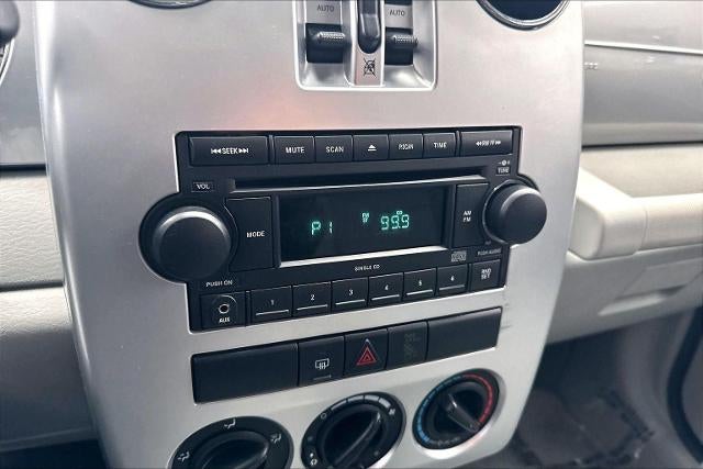 2008 Chrysler PT Cruiser Base