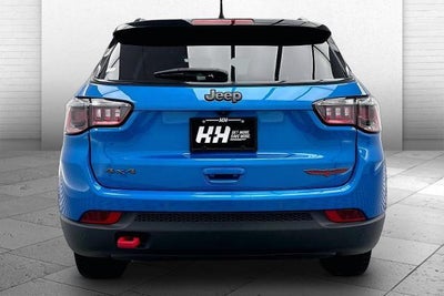 2025 Jeep Compass Trailhawk
