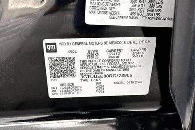 2024 GMC Sierra 1500 AT4